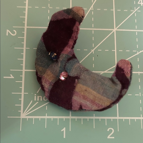 Plaid Fabric Moon Brooch with Rhinestones - Picture 3 of 3